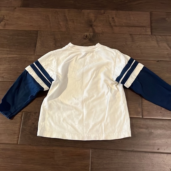 4/$20 Long Sleeve Hockey Themed boysShirt - Picture 4 of 4